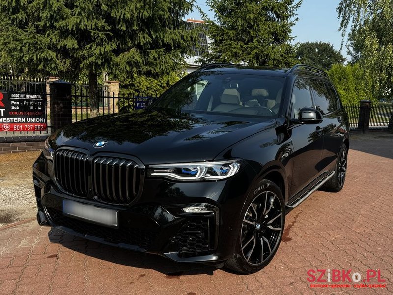 2021' BMW X7 Xdrive40I Sport photo #2