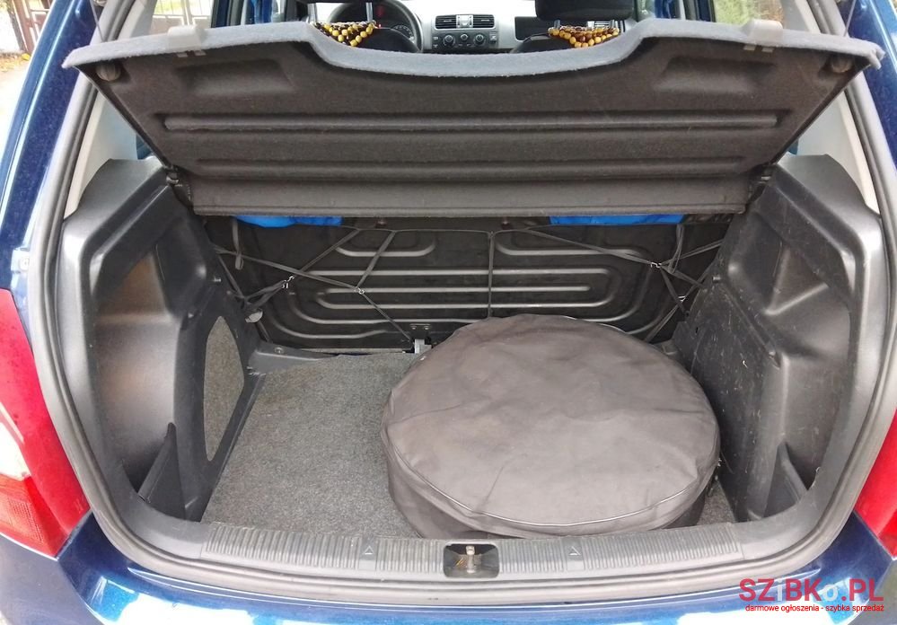 2009' Skoda Fabia photo #5