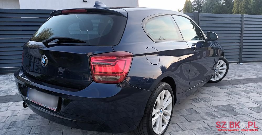 2013' BMW 1 Series 116I Sport Line photo #4