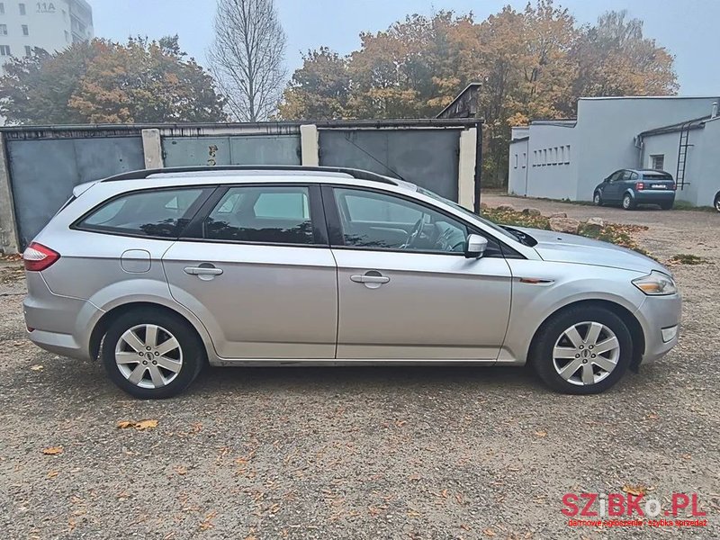 2008' Ford Mondeo 1.8 Tdci Ambiente photo #3