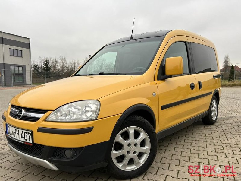 2006' Opel Combo photo #1