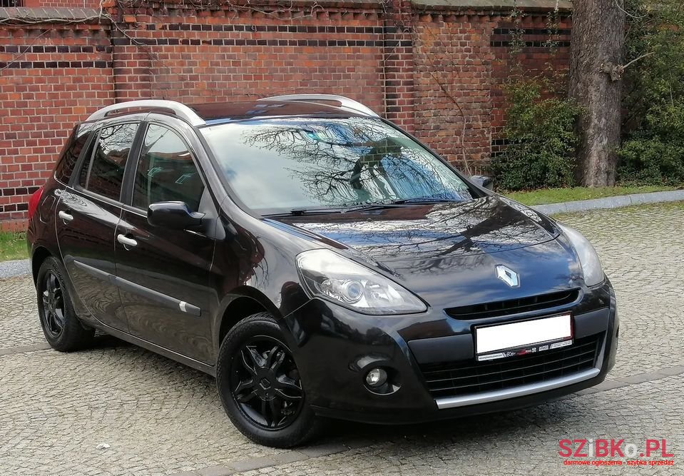 2008' Renault Clio photo #1