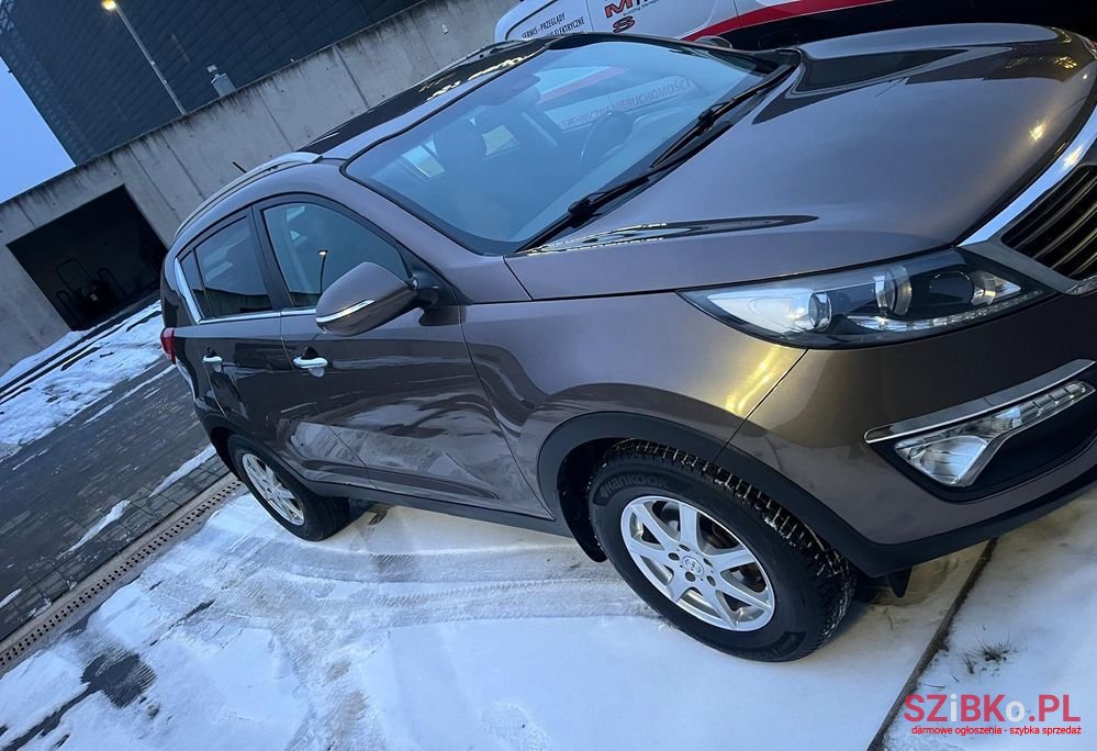 2012' Kia Sportage 1.6 Gdi S 2Wd photo #3