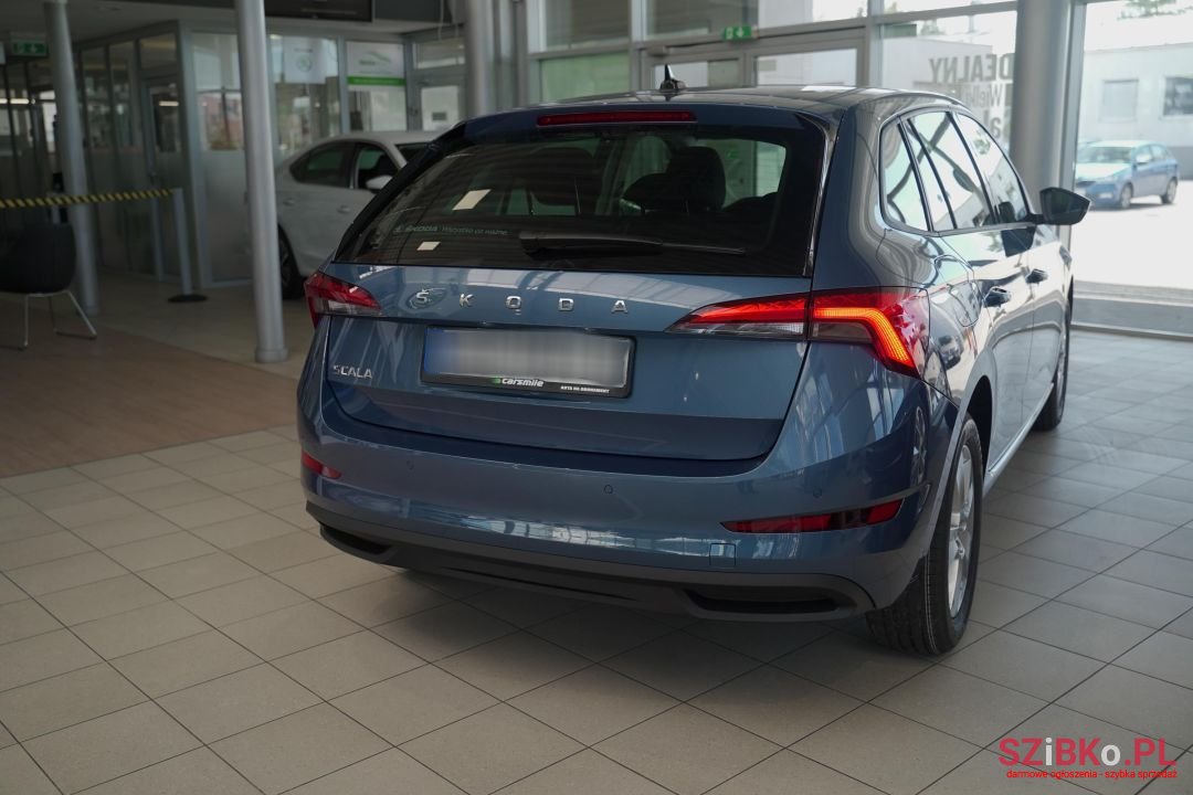 2023' Skoda Scala photo #4