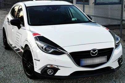 2014' Mazda 3 Skyactiv-G