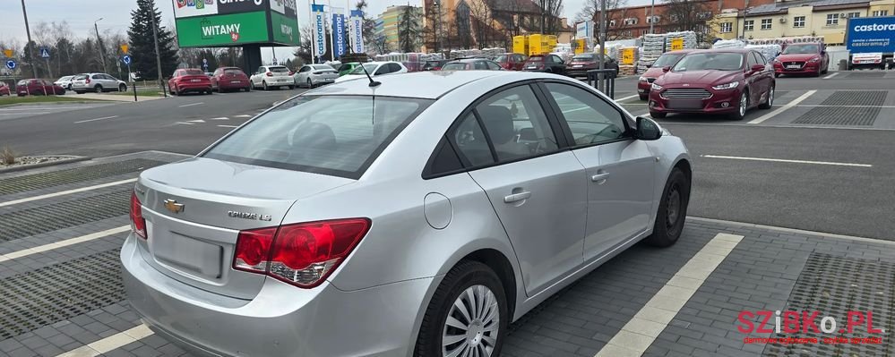 2011' Chevrolet Cruze 1.6 Ls photo #5