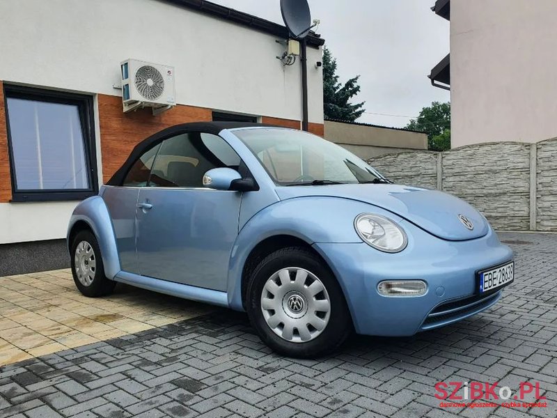 2003' Volkswagen New Beetle photo #5