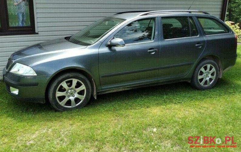 2005' Skoda Octavia photo #1