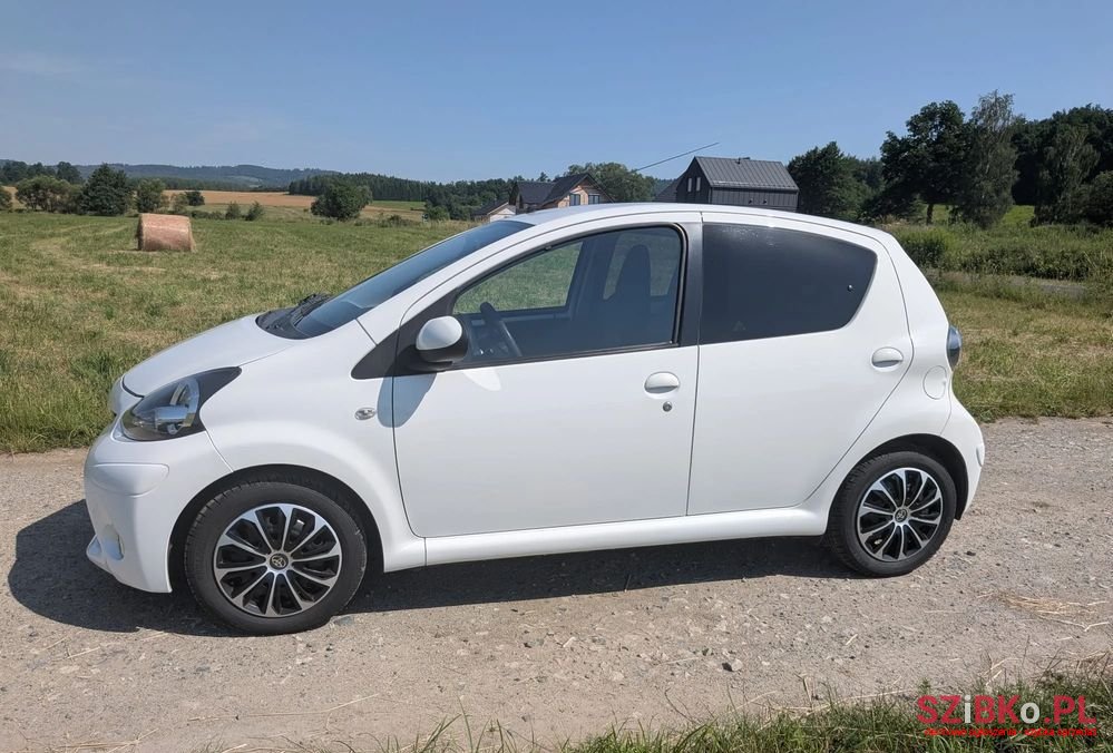 2014' Toyota Aygo 1.0 Vvt-I Active photo #1