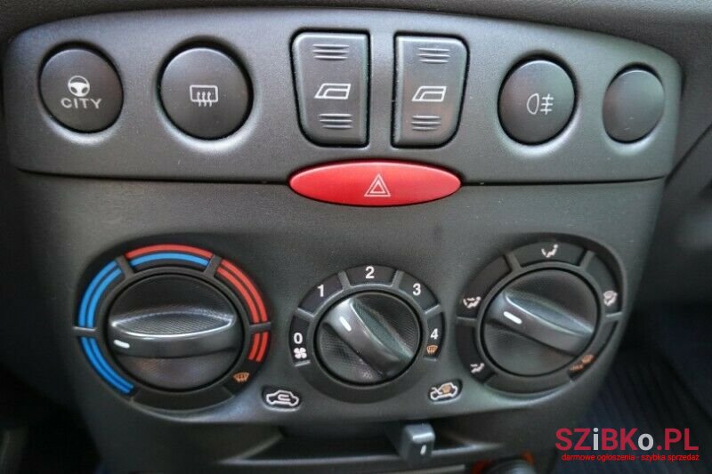 2004' Fiat Punto photo #4