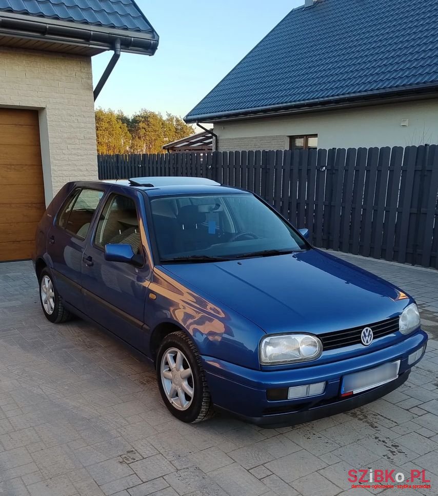 1996' Volkswagen Golf 1.6 photo #3