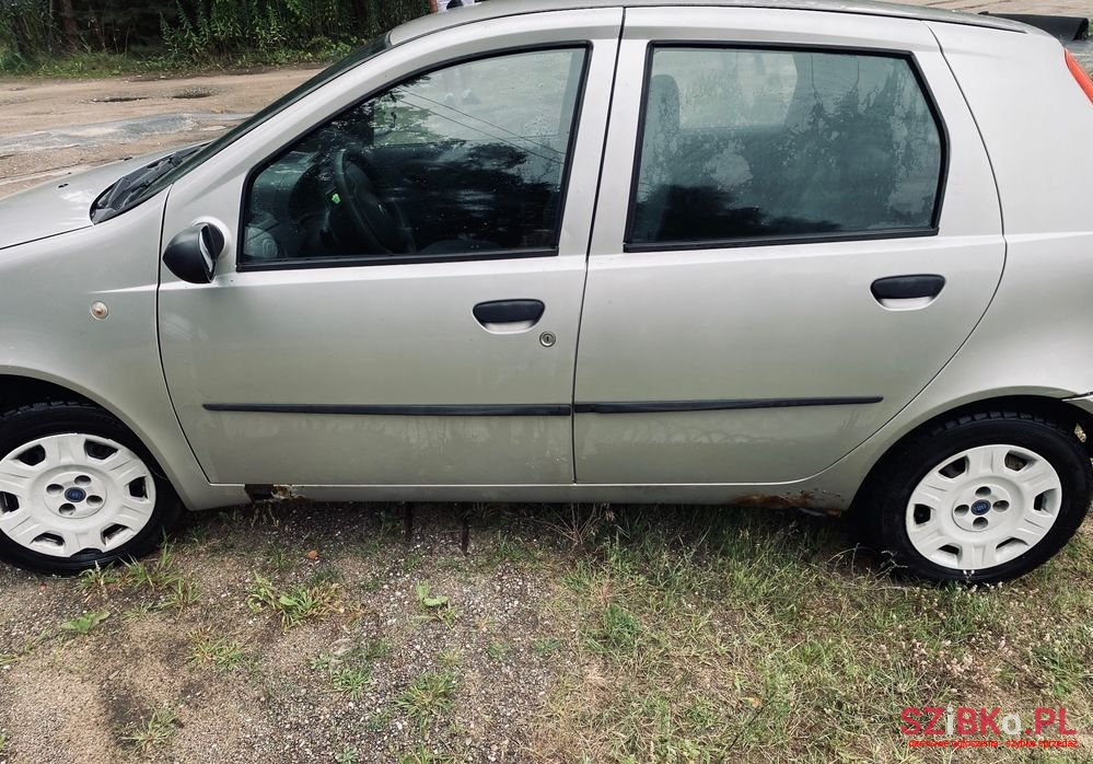 2004' Fiat Punto 1.2 8V photo #5