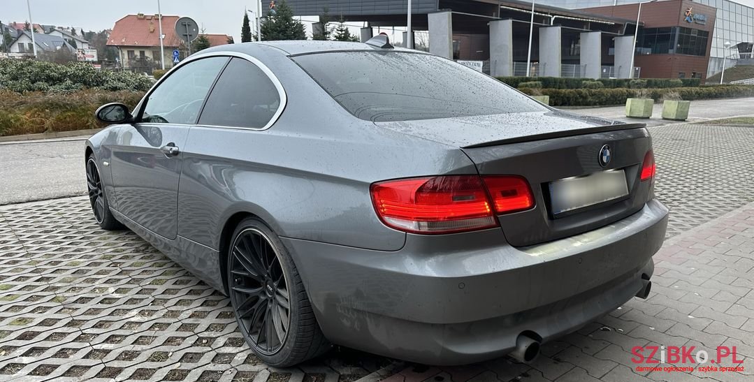 2006' BMW 3 Series photo #1