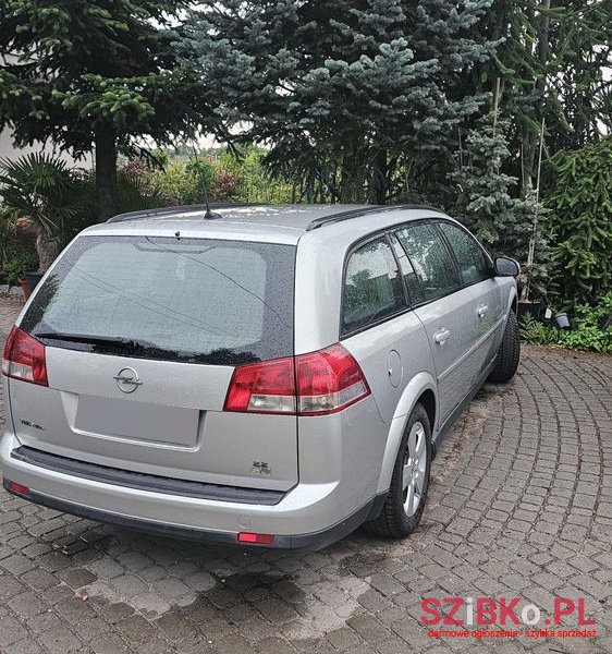 2004' Opel Vectra 2.2 Comfort photo #4