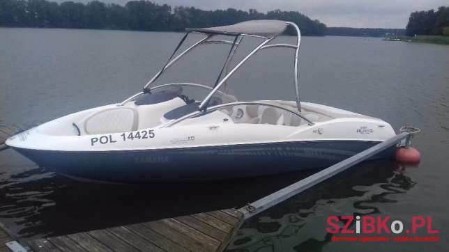 2001' Yamaha photo #1