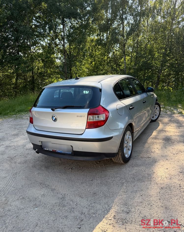 2006' BMW 1 Series photo #4
