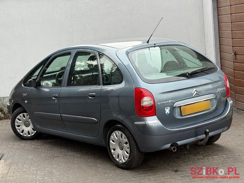 2010' Citroen Xsara Picasso 1.6 Exclusive photo #3