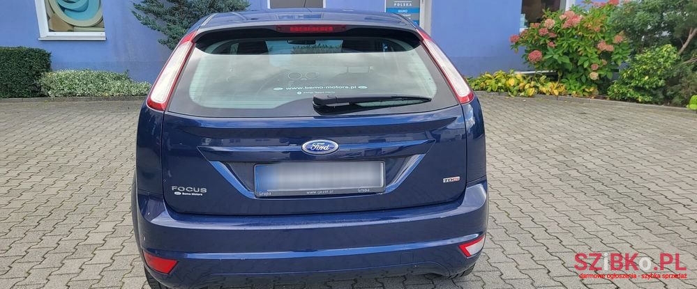 2011' Ford Focus photo #5