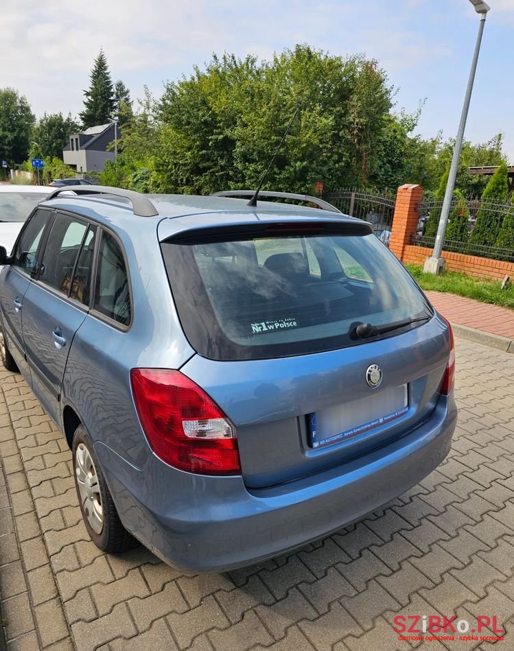 2008' Skoda Fabia photo #6