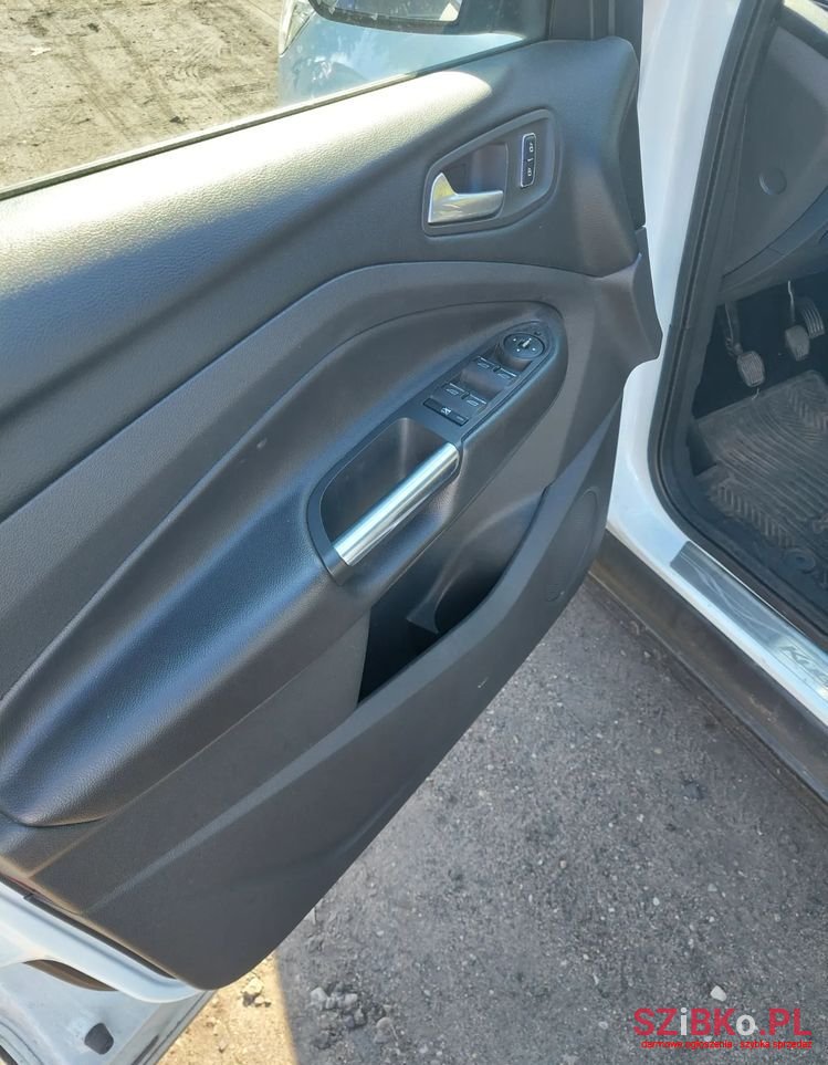 2014' Ford Kuga 1.6 Ecoboost 2X4 Titanium photo #5