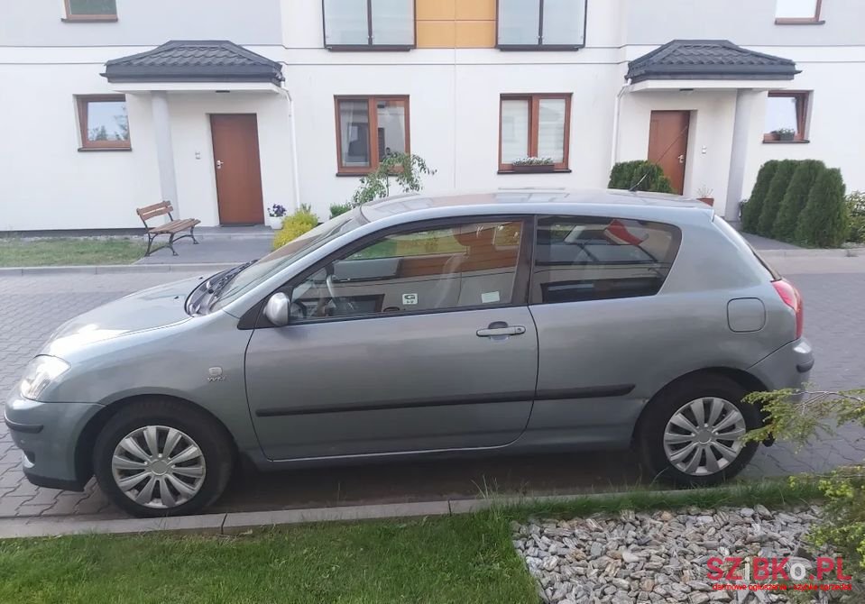 2003' Toyota Corolla photo #5