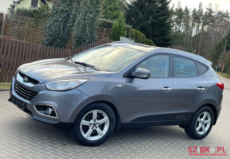 2012' Hyundai ix35 photo #4