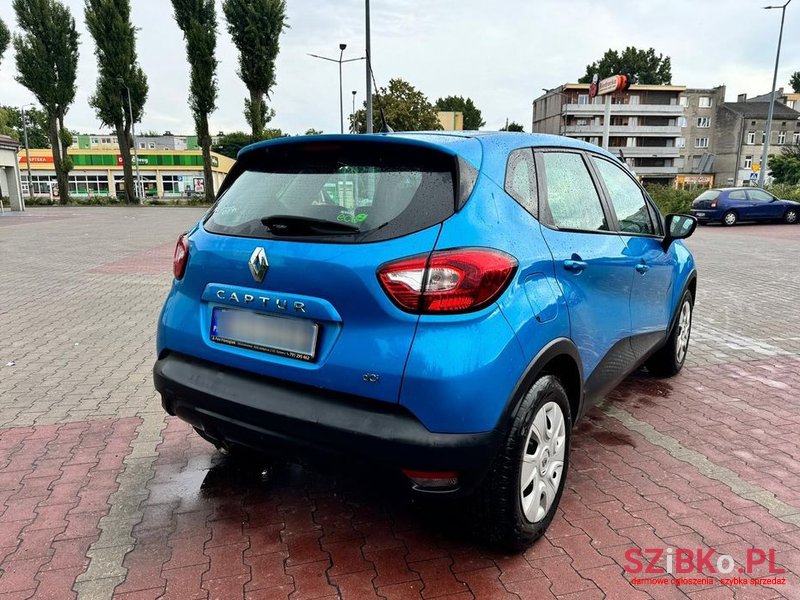 2016' Renault Captur photo #2