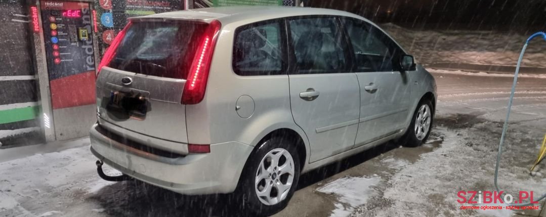 2010' Ford C-MAX photo #3