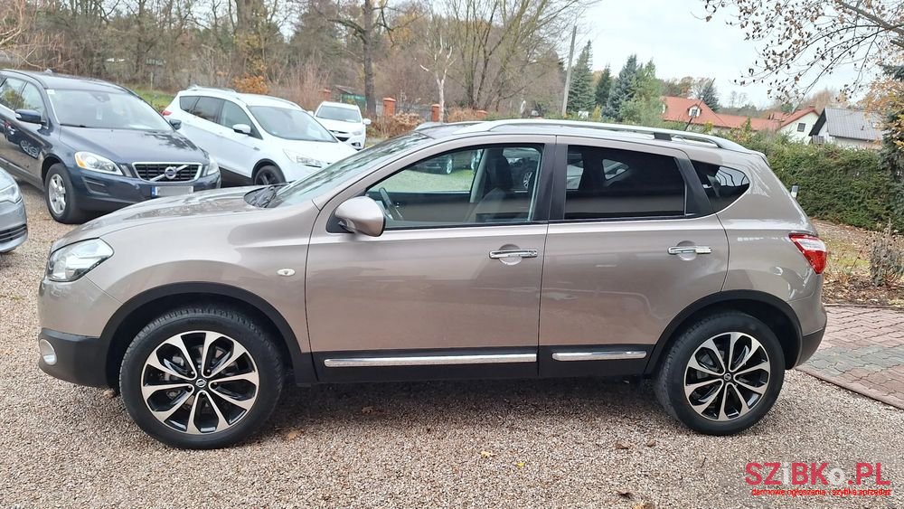 2011' Nissan Qashqai 2.0 Tekna photo #1