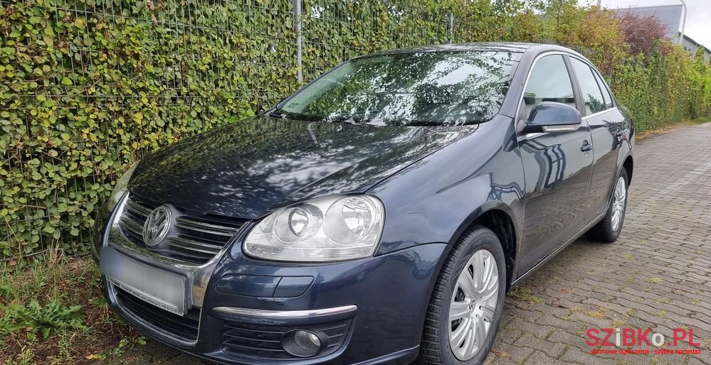 2008' Volkswagen Jetta 1.4 Tsi Comfortline photo #1
