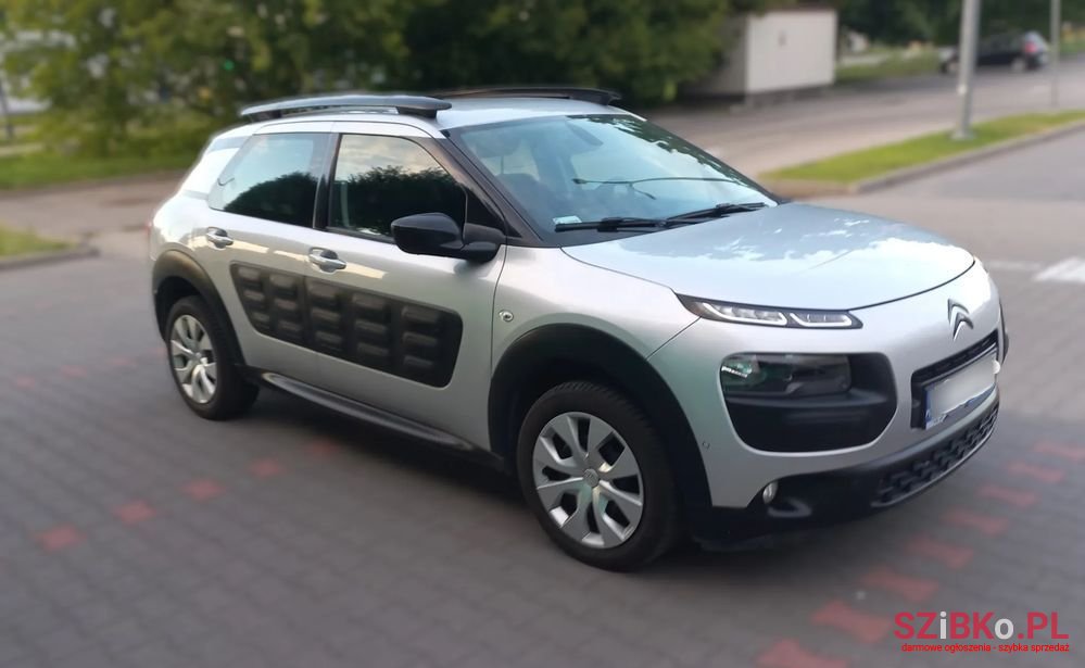 2015' Citroen C4 Cactus photo #3