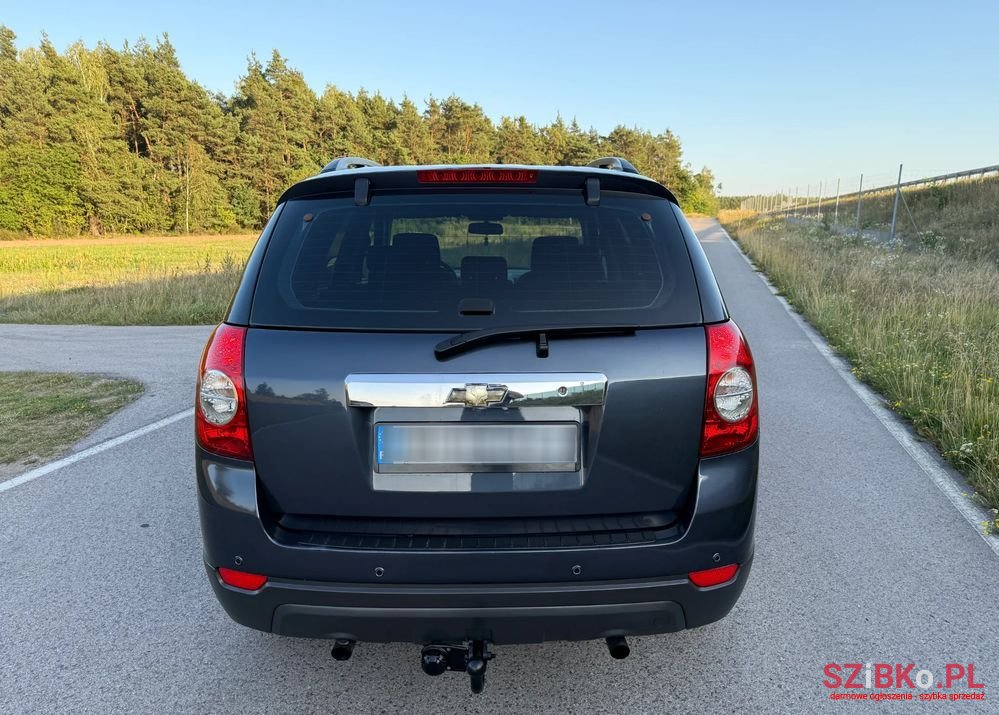 2007' Chevrolet Captiva 2.4 Ls photo #5