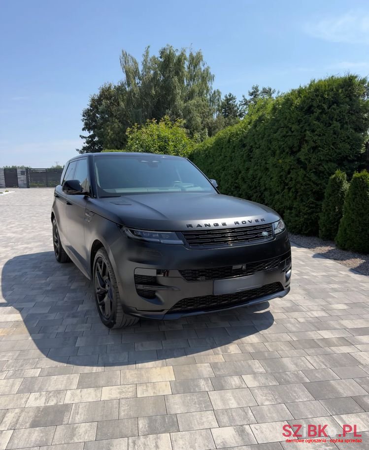2023' Land Rover Range Rover Sport photo #1
