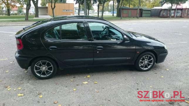 1999' Renault Megane photo #1