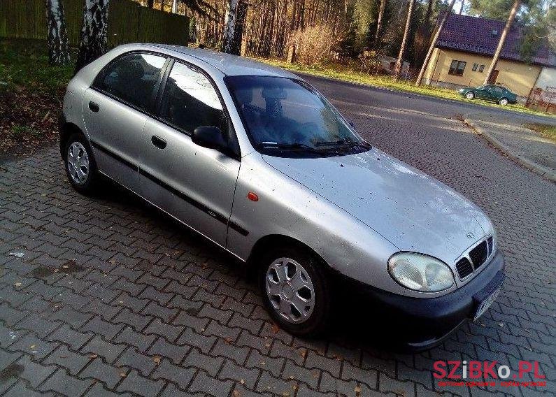 2001' Daewoo Lanos photo #2