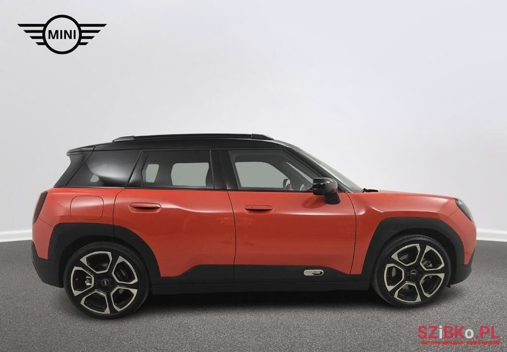 2024' MINI Aceman photo #5