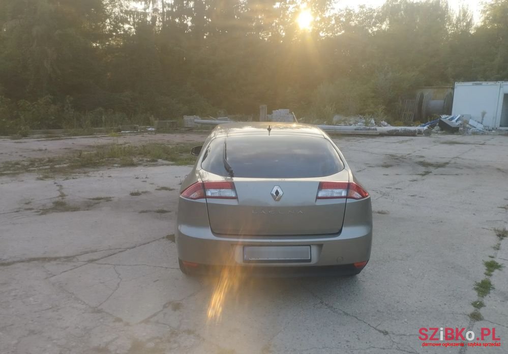 2011' Renault Laguna 2.0 Authentique photo #4
