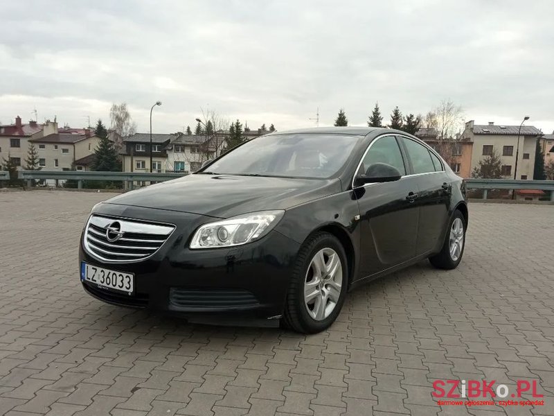 2009' Opel Insignia photo #1