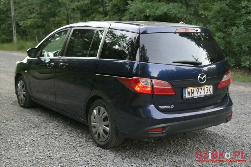 2011' Mazda 5 photo #3