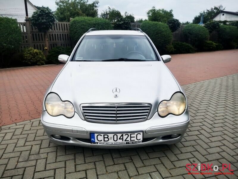 2001' Mercedes-Benz Klasa C photo #2