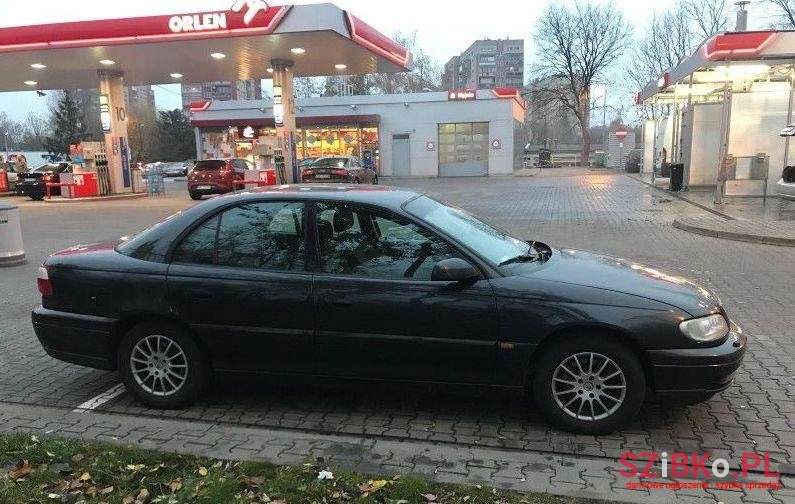 2000' Opel Omega photo #1
