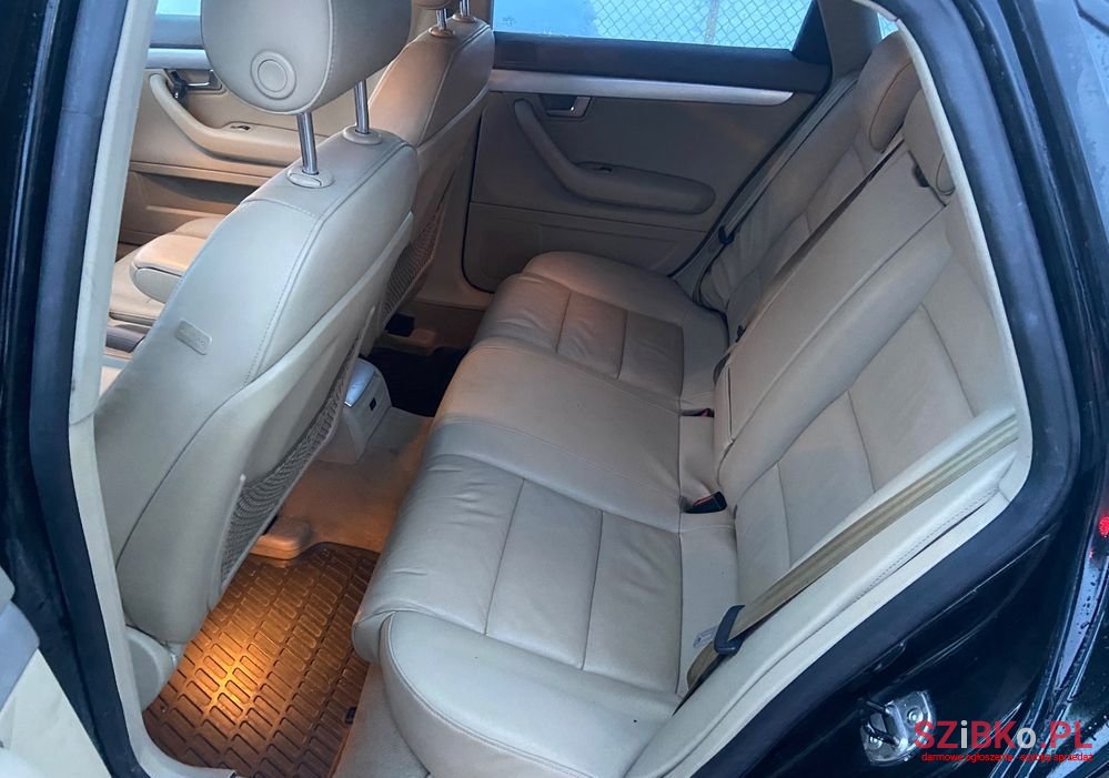 2005' Audi A4 Limousine photo #6