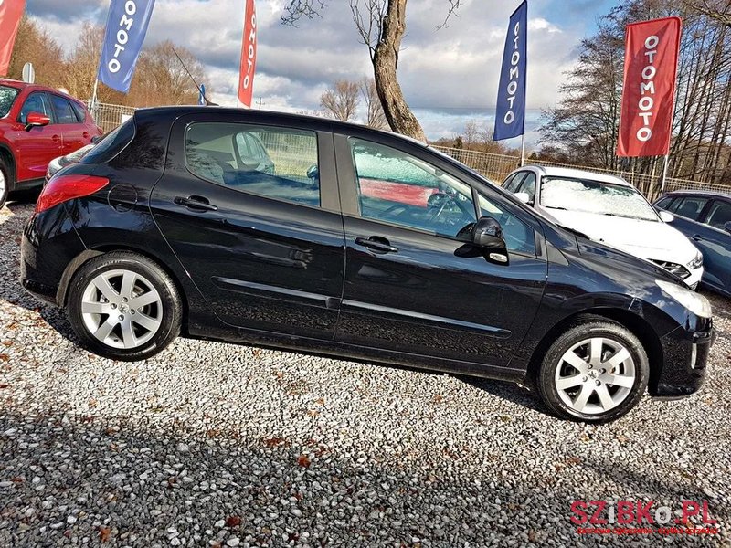 2008' Peugeot 308 120 Vti Premium photo #4