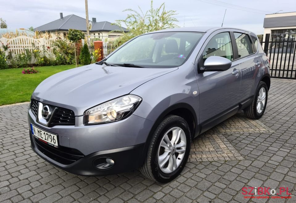 2011' Nissan Qashqai photo #1