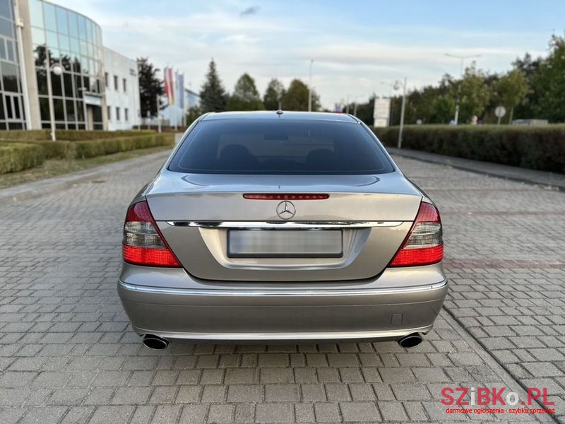 2007' Mercedes-Benz E-Class 280 photo #5