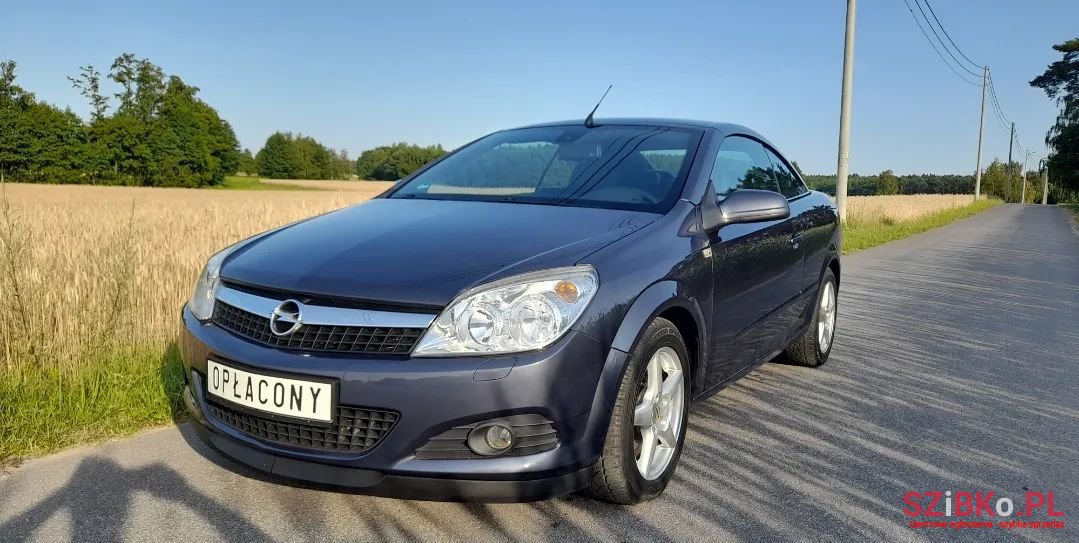 2007' Opel Astra photo #2