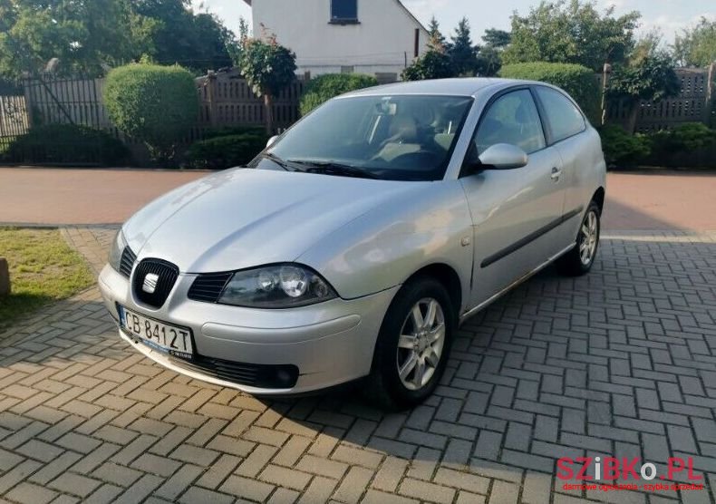 2006' SEAT Ibiza photo #1