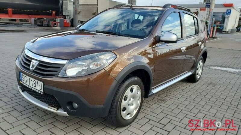 2012' Dacia Sandero Stepway photo #1