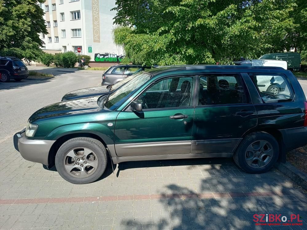 2004' Subaru Forester photo #5