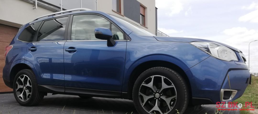 2014' Subaru Forester photo #4